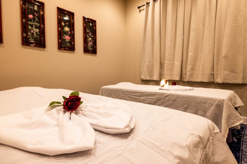 Couples Massage